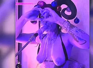 The devil in cosplay passionately gives blowjobs after being filled with cum.