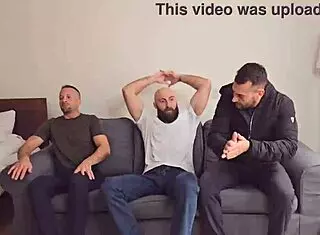 Billie Star In 3-On-1 Double Penetration With Facial