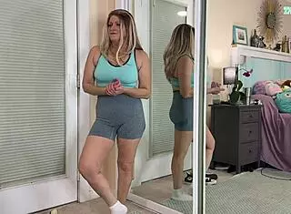 Sexy Milf Gym Workout Clothes Try-On Haul - TabithaXXX