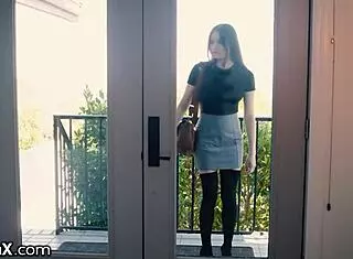 Liv wild the photographer deepthroats and fucks seth in doggystyle