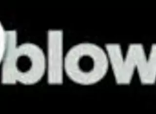 i show brunette babe sloppy blowjob and footjob techniques