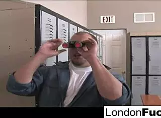 London Keyes淋浴猛操颜射狂欢