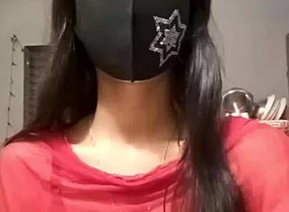 I watch sexy Indian girl in live sex video