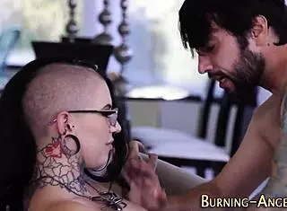 you want this tats punk chick getting analized rough?