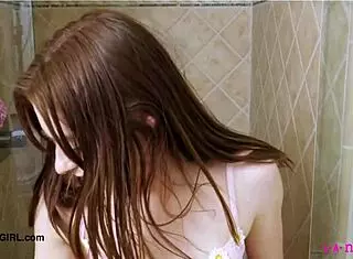 i'm a cute teen 18+ slut taking a shower after my interview with brunette milf on the sofa