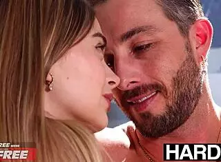 Oh Wow! In Love Beauty Gets Sensually Fucked By Lover In Cowgirl And Doggystyle - Molly Little 18+!