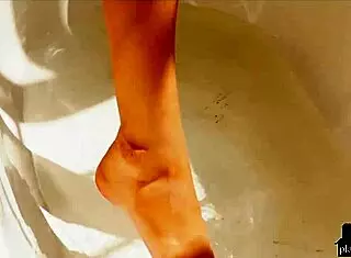 Big round ass milf model strips naked in the morning