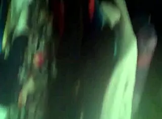 i love using my prima's vibrador outdoors in public for that thrilling part 2 experience