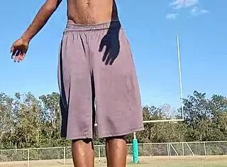 Good Time with Cute Sexy Black Brunette in Homemade Action