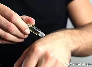 facesitting blonde squirting her pussy juice everywhere 😍