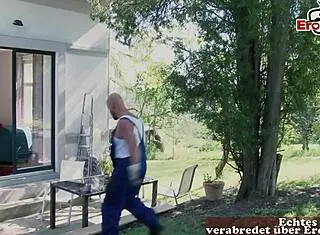 einsame deutsche ehefrau, come seduce the gardener now