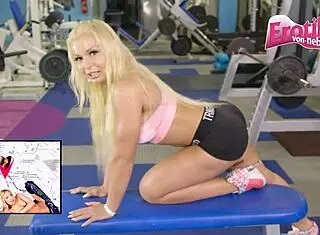 Deutsche amateur reife dicke titten hausfrau mit brille und tattoos verwöhnt ehemann mit deepthroat ficken und besamung