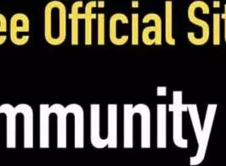 Slutty Duo Sophie Dee Lisa Ann Stuff Pussies With Dildos