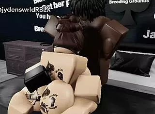 Lonely teacher, want to get blacked after meeting my friend in the hood?