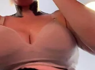 influencer famosa trains in gym bra without noticing. tanned small tits babe gets wet pussy from guys staring at her belly and legs.