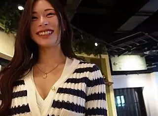 Part2 Queen Bee's Endless Desire for Intense Creampie Sex with G-Cup Asian Slut