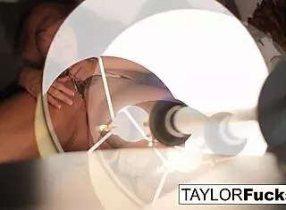 Taylor Vixens Hotel Room Masturbation