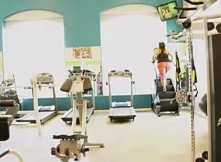 Big Booty Babe Sofia Rose Gets Rome Majors Protein Shake After Interracial Licking