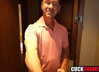 Hey, cuckold husband, please fuck my boss! 😈 Hotwife Sadie takes that monster cock deep.