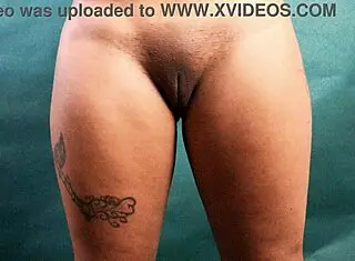 oh my god, look at this exotic hottie spreading her legs wide open for that nasty photographer!