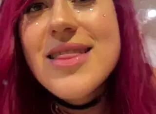 i'm a red haired teen beauty dancing sexy striptease and preparing sex machine with dildo in mouth