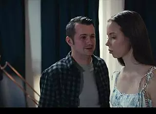 ai girlfriend alice ross acts like a real life sex doll. she's frozen, fucked, and filled with cum in her pussy casually.