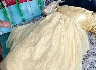 yellow dressed desi bride pussy fucking hardsex with indian desi big cock on xvideos india xxx
