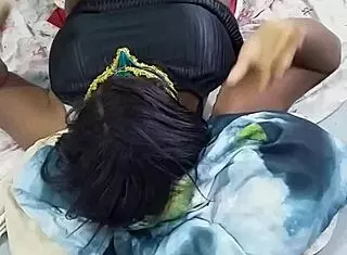 Preta Safada Showcases Her Impressive Curves In A Relaxed Setting