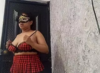 Exotic Dancer Warming Up With Her Open Pussy