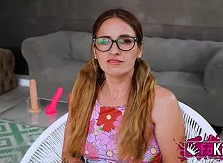 Anal smashing the ass of Ammy Redhead watch how this Argentinian fucks 😈