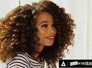 Hot Ebony Stepbae Cecilia Lion's Steamy Interracial Stepdad Encounter