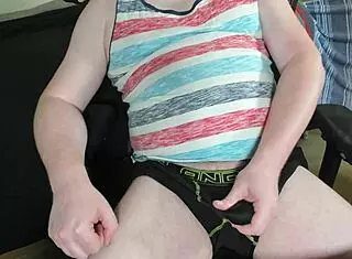 hey check this redhead hunk out in his slippery solo lubed massage show, so close up and naked! 🔥