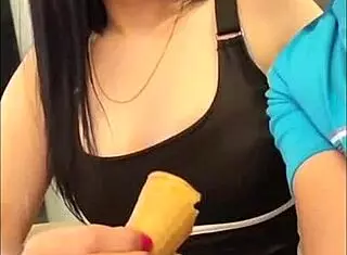 哥伦比亚自制继表妹舔屁眼深喉后入狗爬