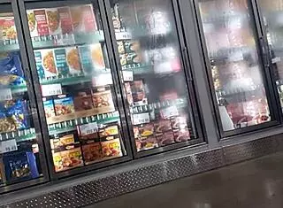 hey check out this candid ass in a sundress, those big tits bouncing as she walks by