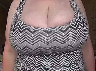 big gorgeous tits swing in close-up as this curvy bbw milf gets horny and shows off her saggy natural boobs solo