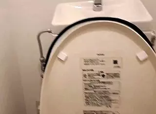 嘿这日本已婚女自慰超淫荡