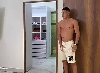 Spying On Stepsis In Shower Leads To Unexpected Encounter With Max Betancur And Devil Khloe