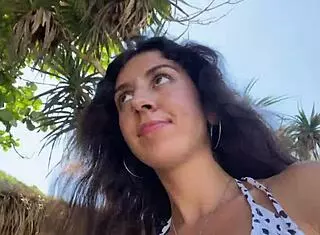 hottie sucks dick on public beach cumwalk with facial