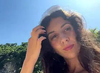 hottie sucks dick on public beach cumwalk with facial