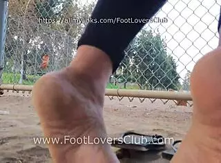 Unaware Latina Giantess Maria Crushes Snails In Candid Foot Fetish Dance