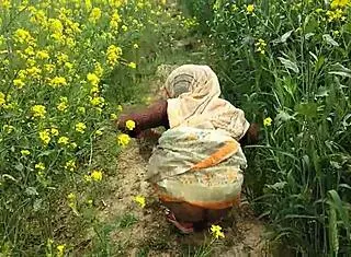 Indian Outdoor Sex With Desi Teen 18+ Fucking In Hindi Language