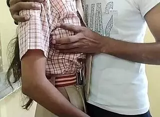 Indian desi village student fucks his 18 school girlfriend in the forest.. oops, with creampie?