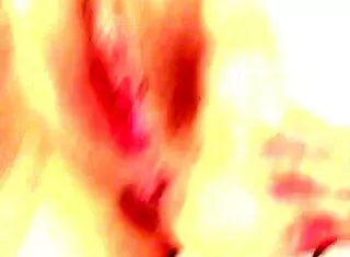 业余粉嫩小屄自制近拍自然秀