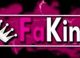 Leia Saez Seduces Supermarket Guy For Intense Outdoor Riding And Blowjob Action