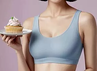 I love seeing sweet Asians in cute lingerie