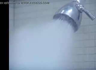 hey, why is this sexy ebony girl showering in hd like in kolchak the night stalker?