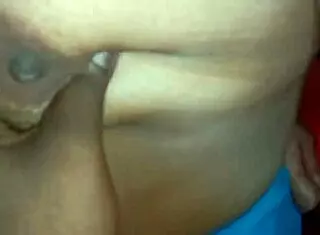 Desi Beauty Housewife Changes Sary at Home with Friend Watching Her Curvy Body.