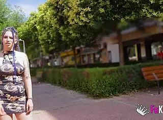 Hot Venus Lilith makes a dude cum twice in her first porno casting 😏