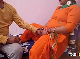 Punjabi bhabhi, take that non-stop chudai from servant bihaari ramu in dirty talk.