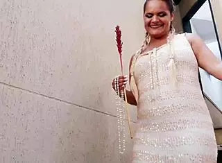 Paty Bumbum Marries Famous Brazilian Dwarf Ze Pequeno on Honeymoon with Intense Anal Action